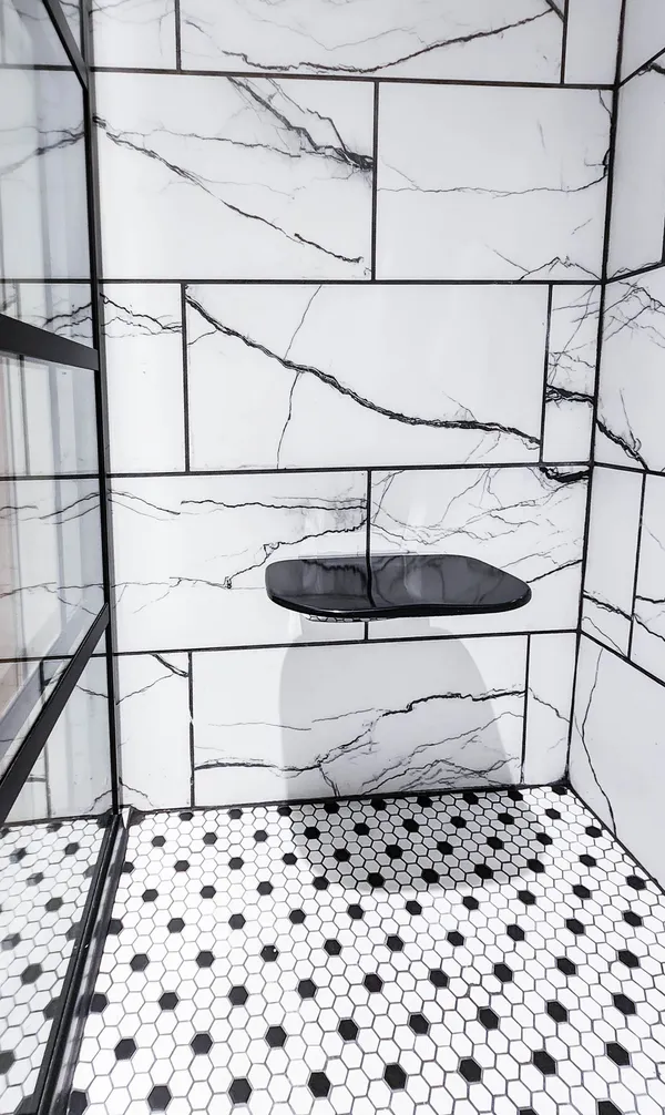 Rockwall Minimalist Bath view 4