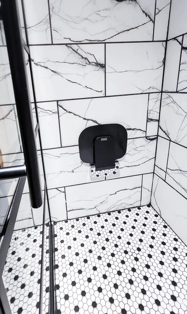 Rockwall Minimalist Bath view 5