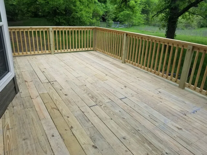 Hybrid open and covered composite deck area