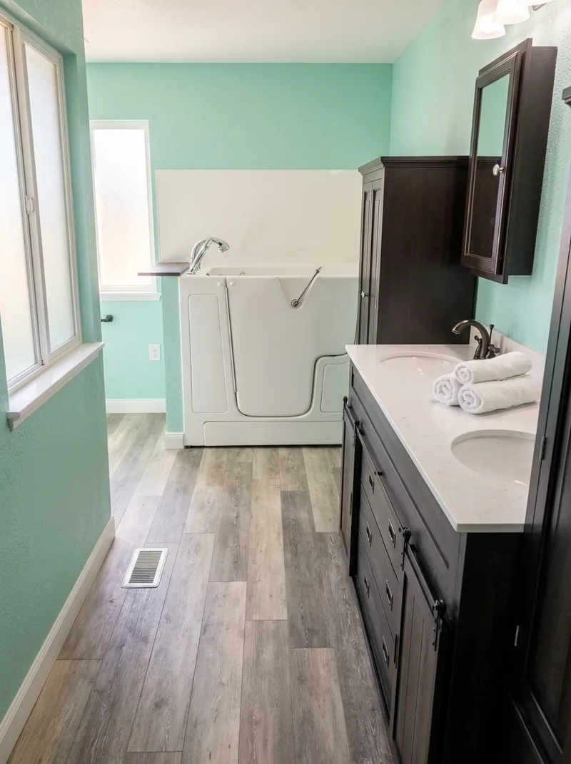 Finished view of the Walk in Tub bathroom remodeling project