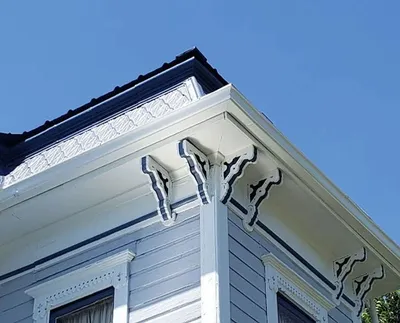 Trim painting detail around eaves