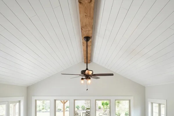 Roger England Custom CEILINGS, WALLS & BEAMS Project